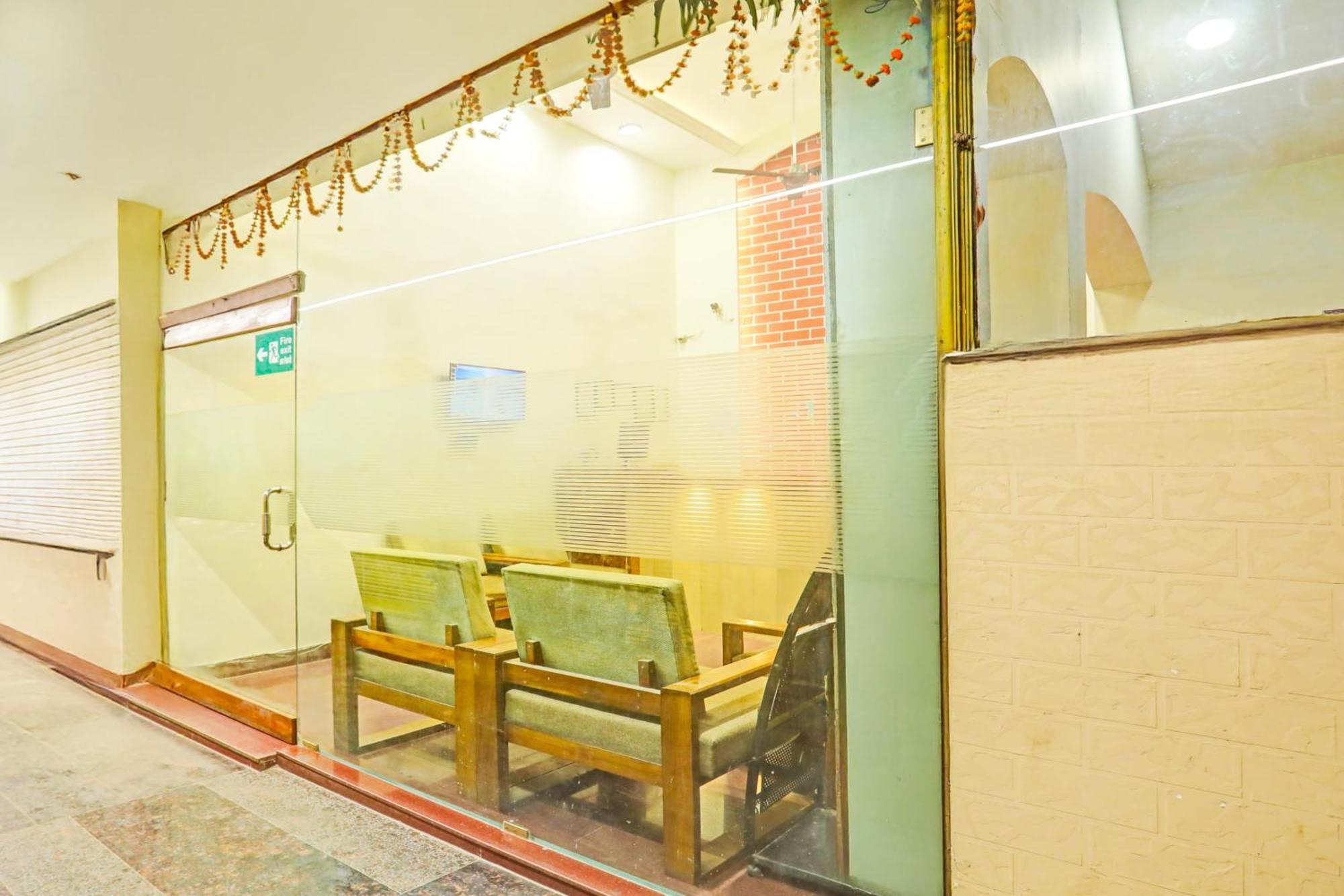 Super Hotel O Jaistambh Chowk Formerly Guru Kirpa Rāipur Exterior foto